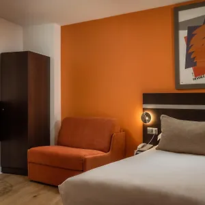 Arc De Triomphe Otel